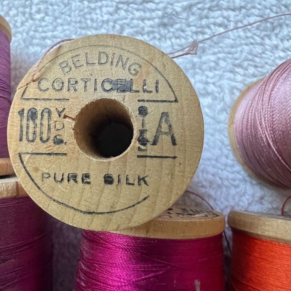 Belding Corticelli 100% Pure Silk Thread 9 Wooden Spools Assorted Amounts - Picture 3 of 4